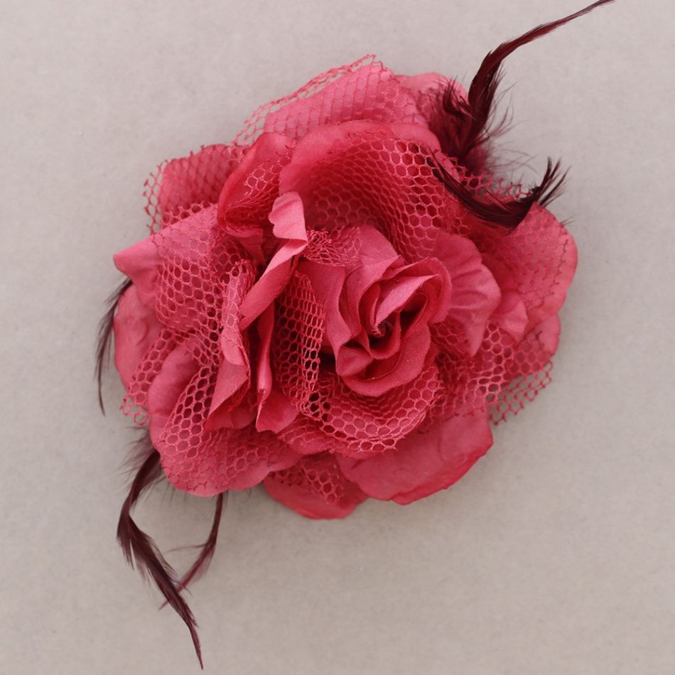 DOUBLE LAYER FABRIC FLOWER BROOCH FEATHER 16CM