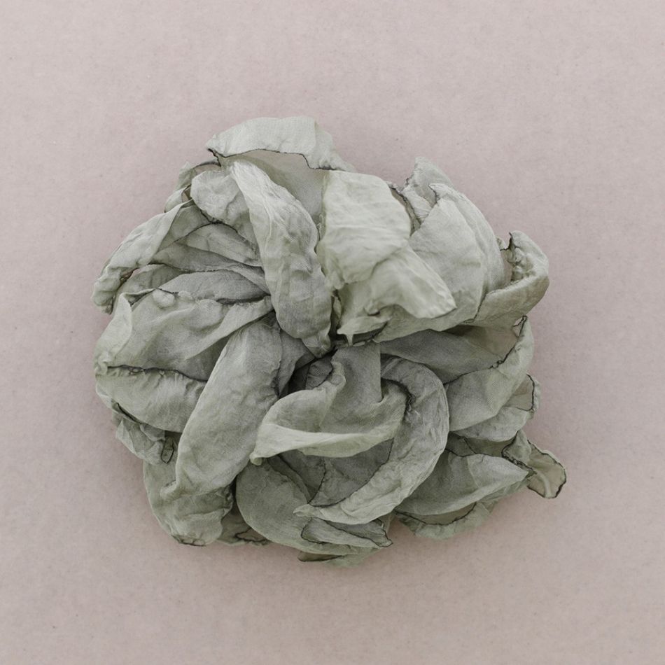 FABRIC FLOWER BROOCH 19CM