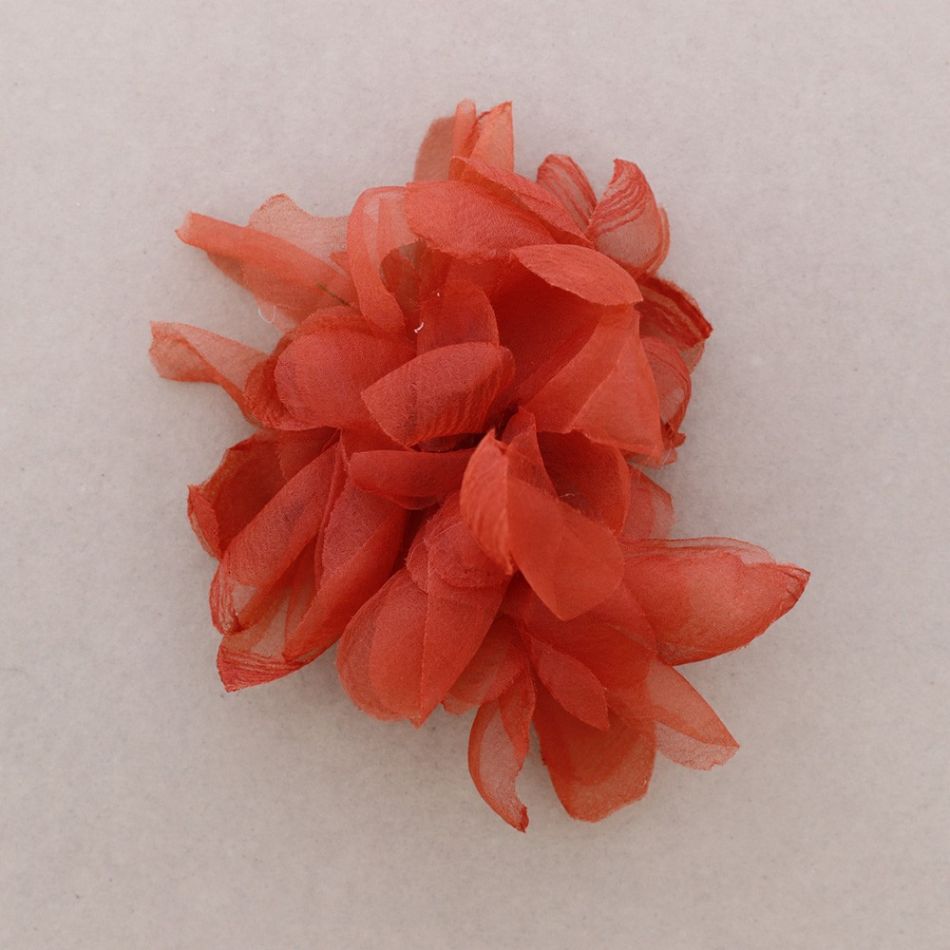 BROCHE FLOR GASA 15*22CM