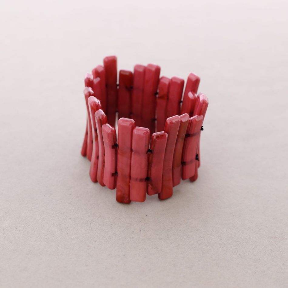ELASTIC BRACELET WITH RESIN BEADS