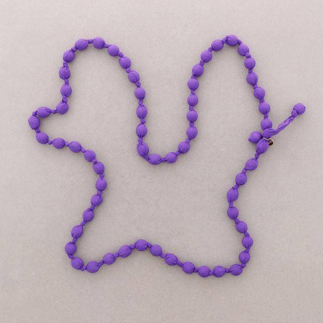 LONG NECKLACE WITH COATED BALLS KNOTS 12MM*1.2M