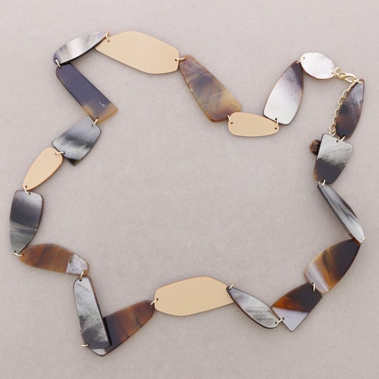 LONG RESIN BEAD NECKLACE