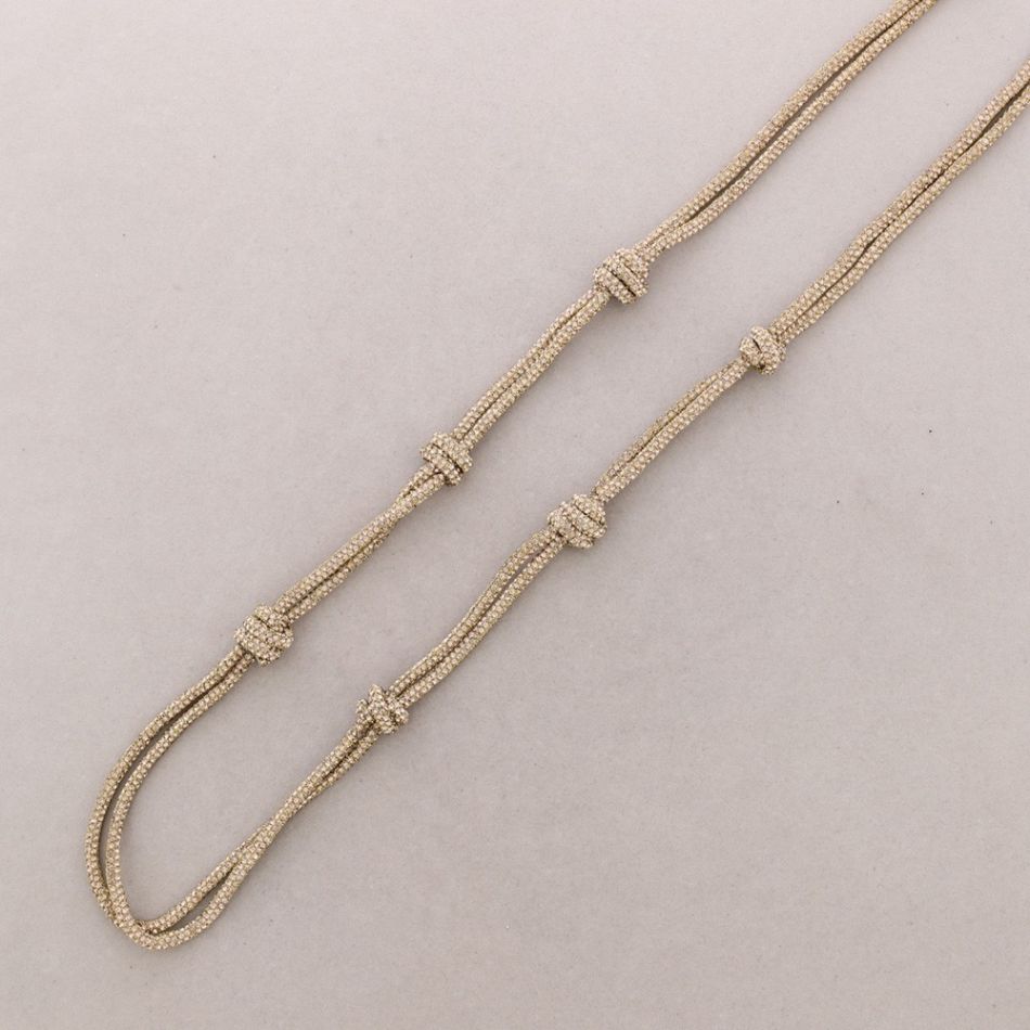 LONG NECKLACE WITH CRYSTALS DOUBLE KNOTS