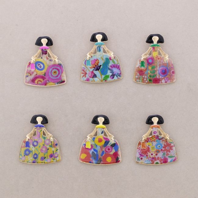 BROCHE MENINA METAL ESMALTE