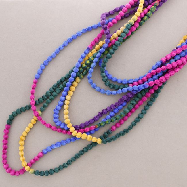 MULTI TURNS WOOL BALLS NECKLACE