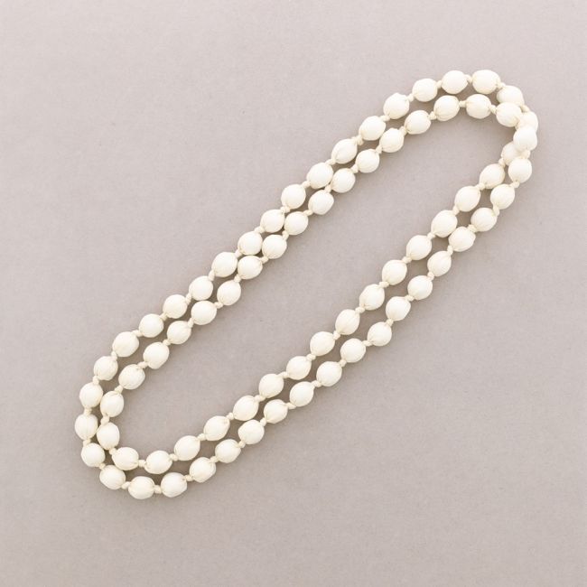 LONG NECKLACE WITH FABRIC LINED BALLS 160CM