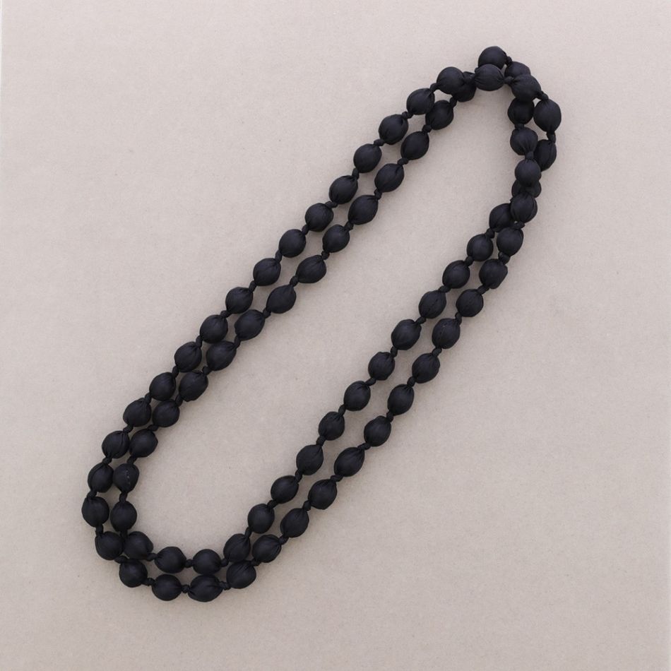 COLLAR LARGO BOLAS FORRADAS TELA 160CM