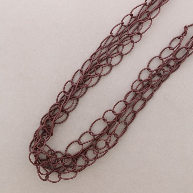 LONG RUBBER LINK NECKLACE