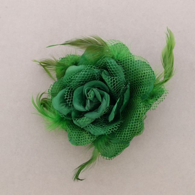 BROCHE FLOR TELA DOBLE CAPA PLUMAS 16CM