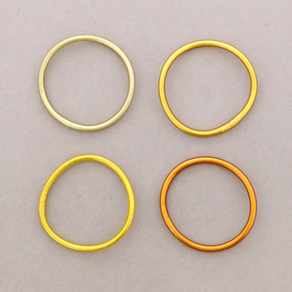 PULSERA SET 4 PIEZAS IMITACIÓN PAN DE ORO