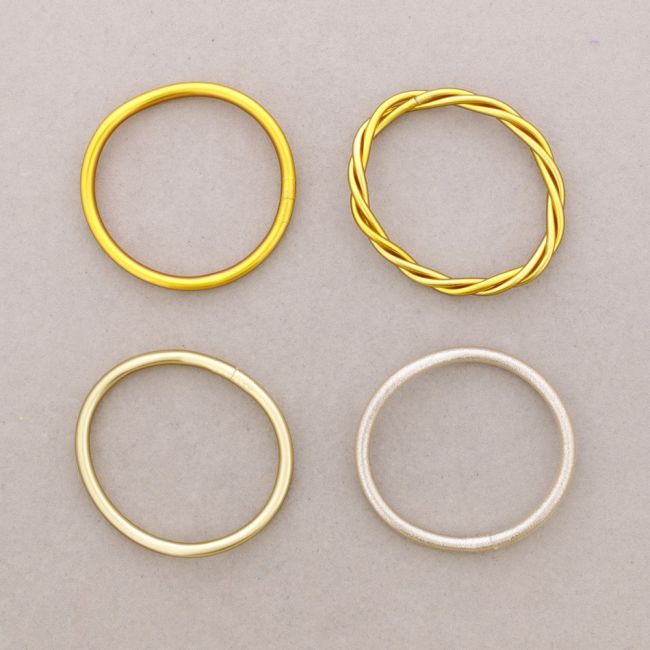 PULSERA SET 4 PIEZAS IMITACIÓN PAN DE ORO