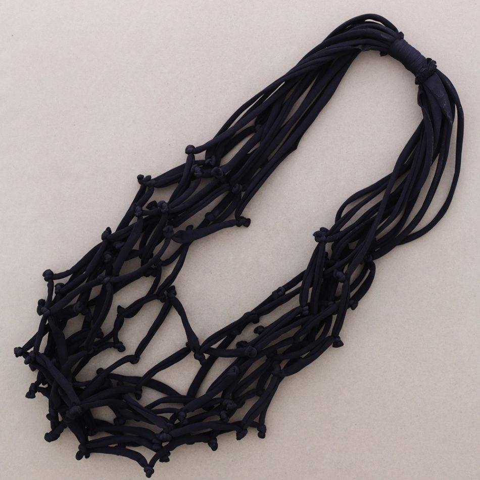 KNOT FABRIC CHOKER