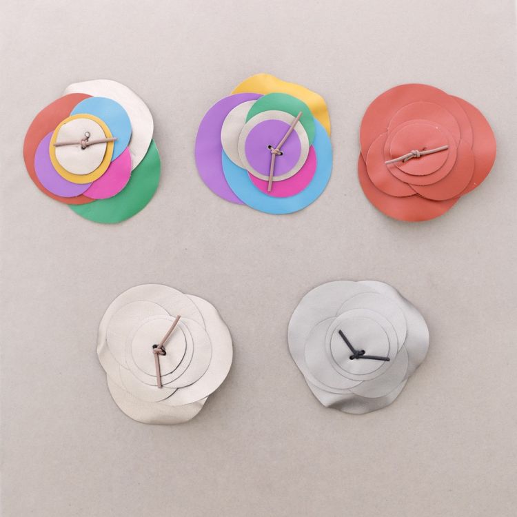LEATHER FLOWER BROOCH 2
