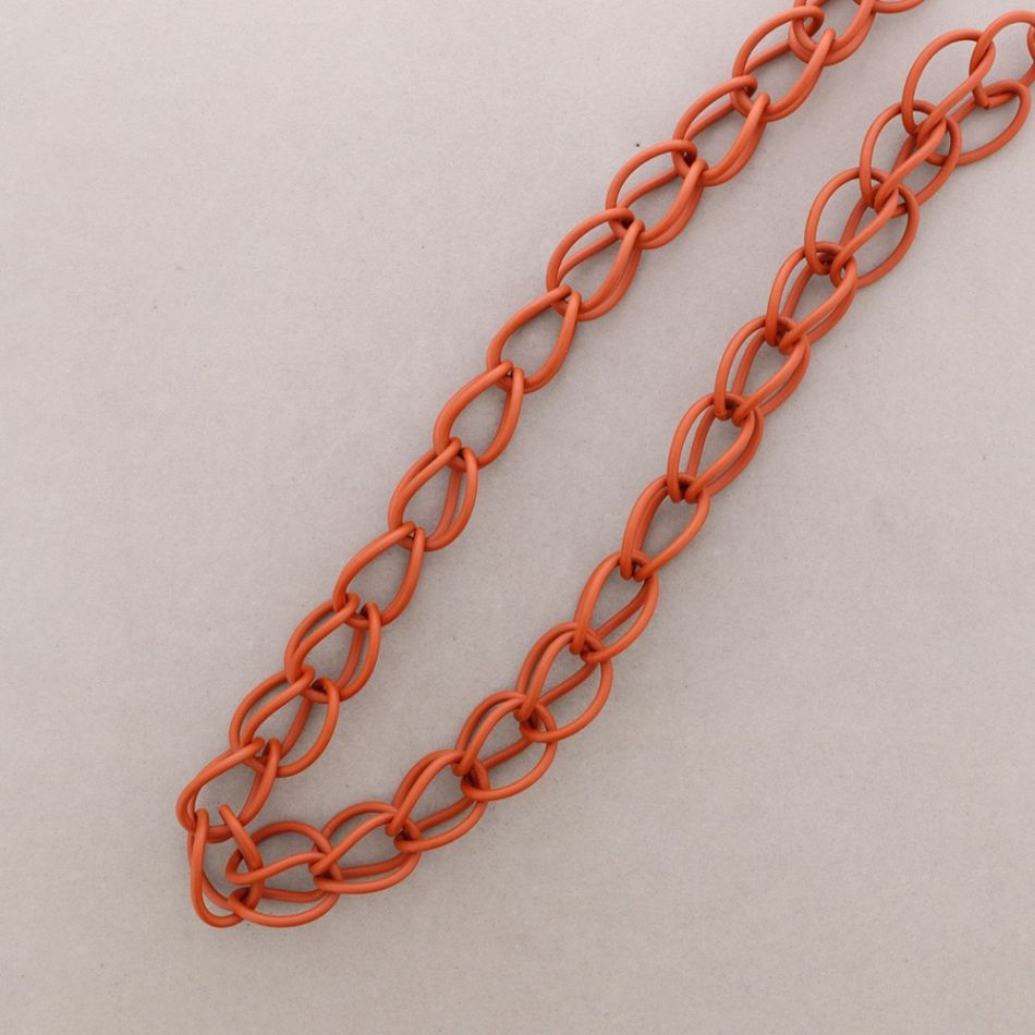 COLLAR LARGO ESLABONES GOMA