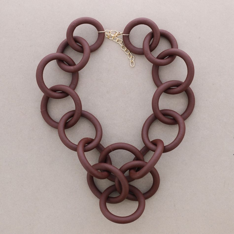 RUBBER LINKS SHORT NECKLACE