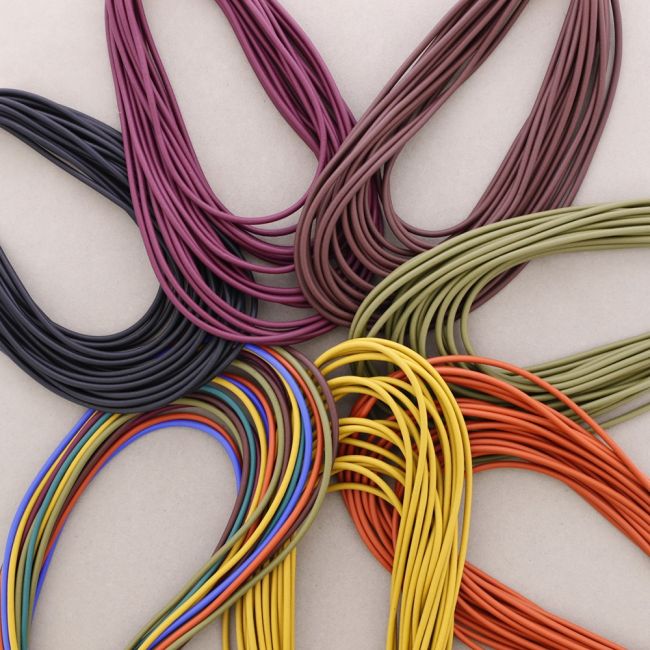 MULTI-TURN RUBBER CHOKER