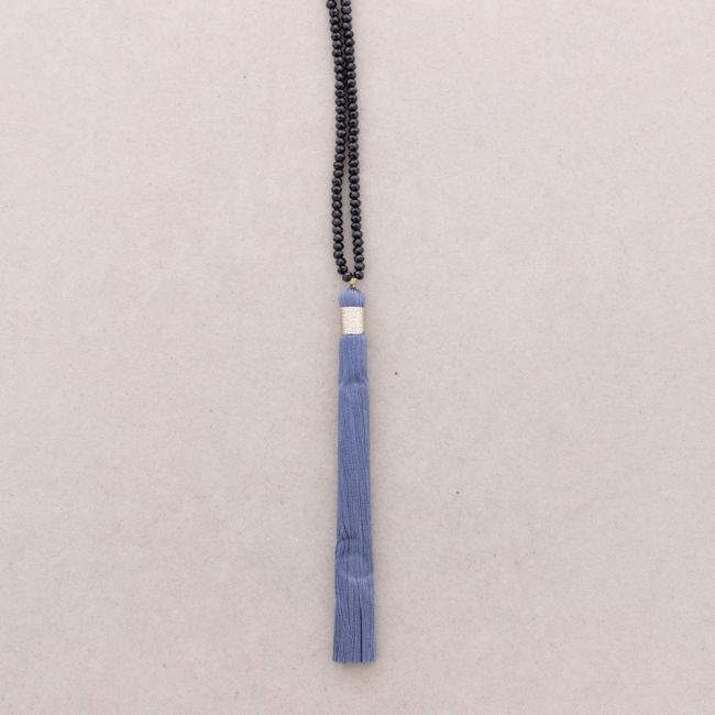 LONG NECKLACE WITH FRINGE
