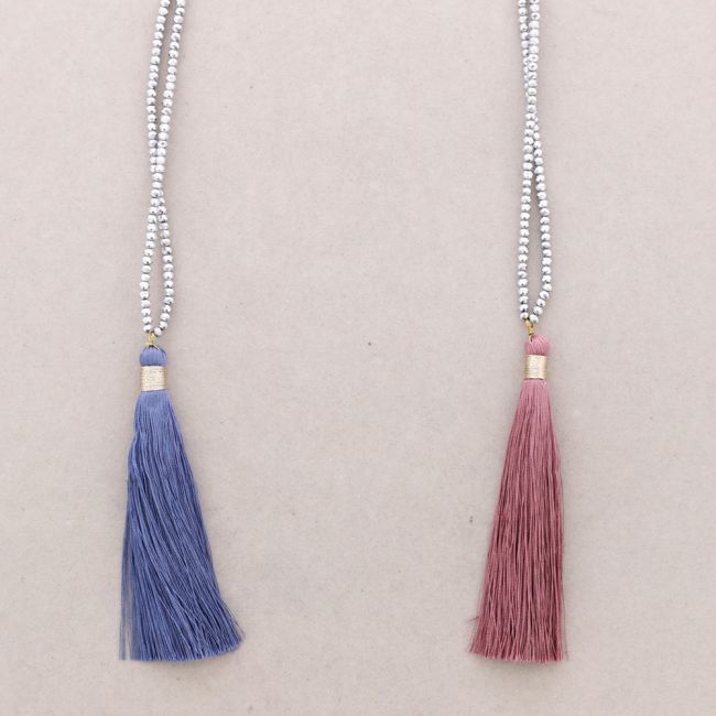 COLLAR LARGO COLGANTE FLECO