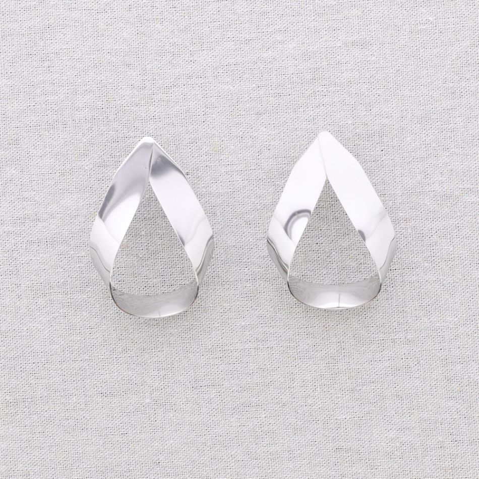 IRREGULAR SHAPE STEEL EARRINGS