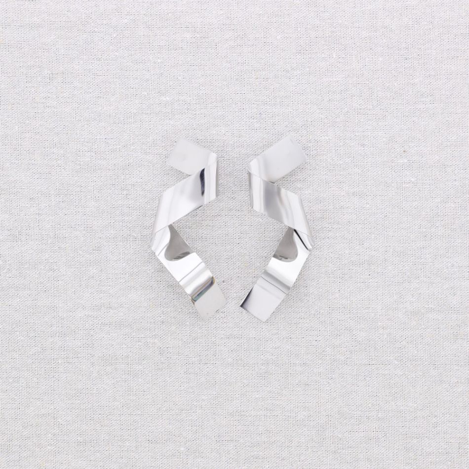 PENDIENTES ACERO FORMA IRREGULAR
