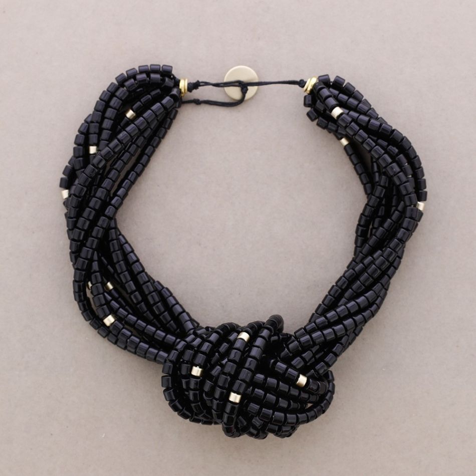 RESIN BEADS KNOT NECKLACE