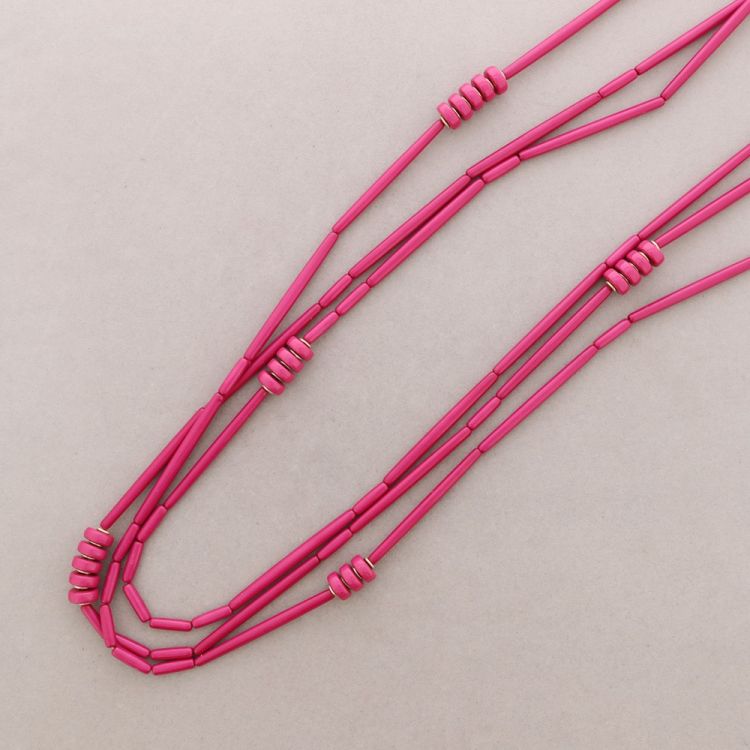 LONG NECKLACE TRIPLE ROW RESIN BEADS