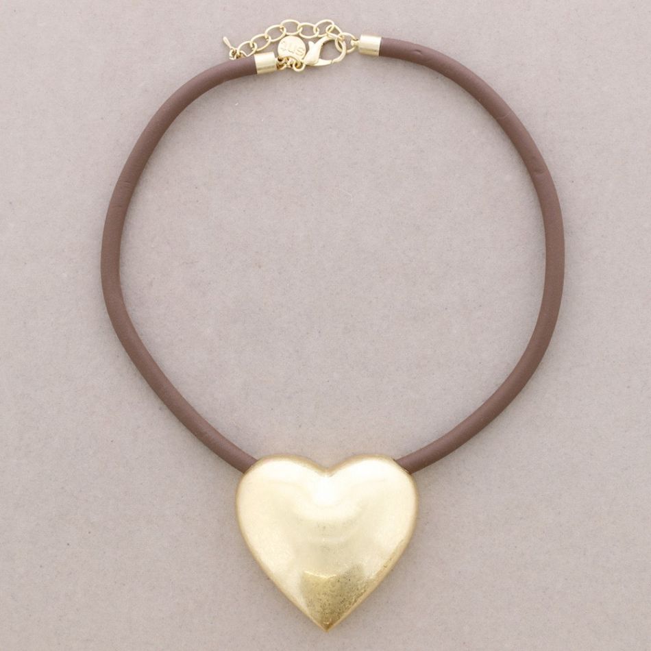 METAL HEART PENDANT CHOKER