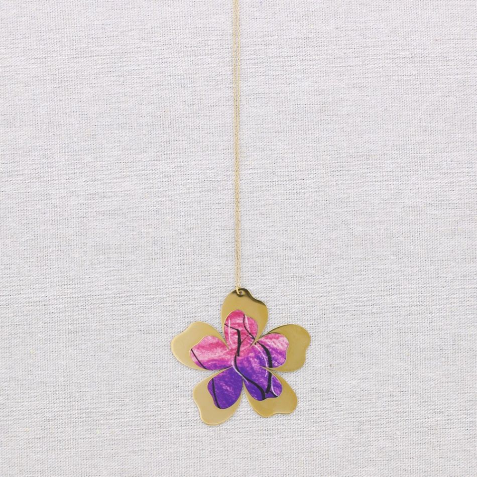 COLLAR LARGO ACERO COLGANTE FLOR DIBUJO