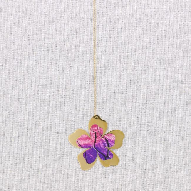 COLLAR LARGO ACERO COLGANTE FLOR DIBUJO