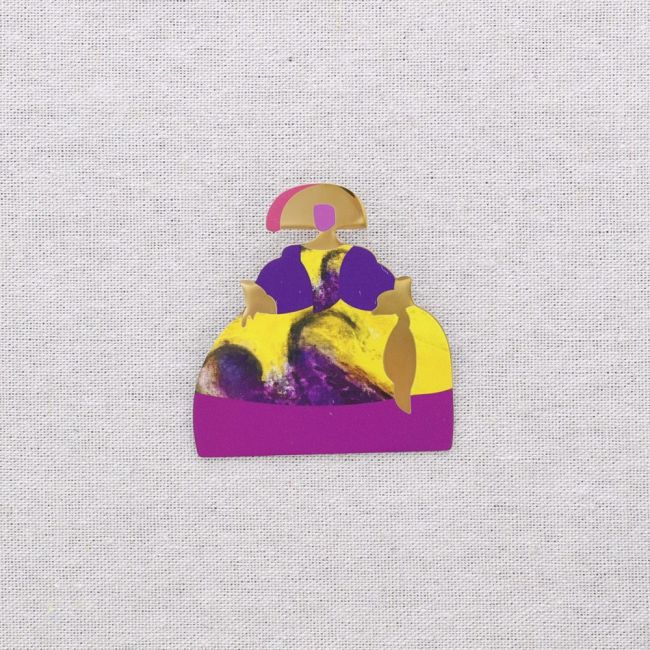 BROCHE ACERO MENINA DIBUJO