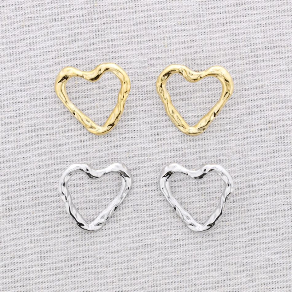 HEART STEEL EARRINGS