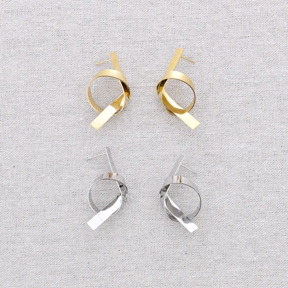 STEEL KNOT EARRINGS