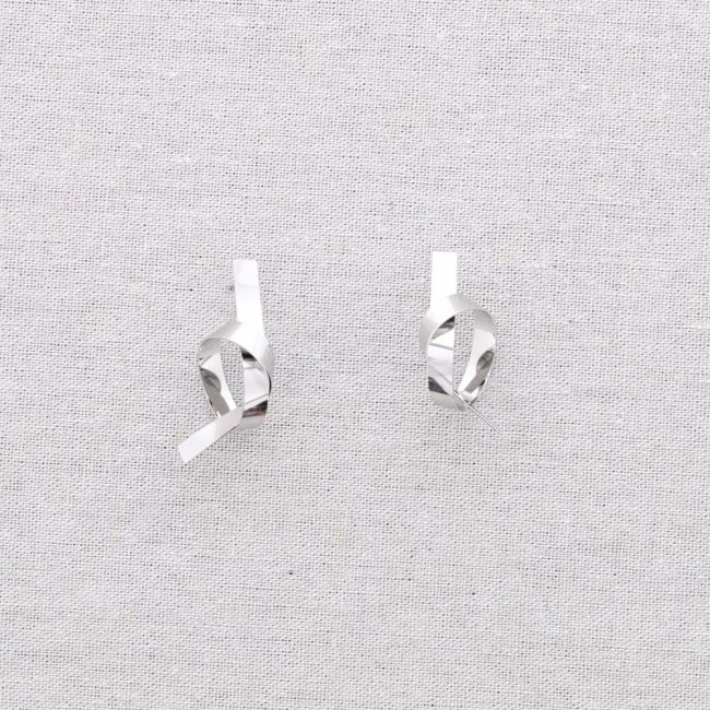 STEEL KNOT EARRINGS