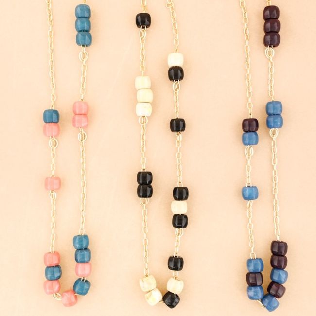 LONG RESIN BEADS CHAIN NECKLACE