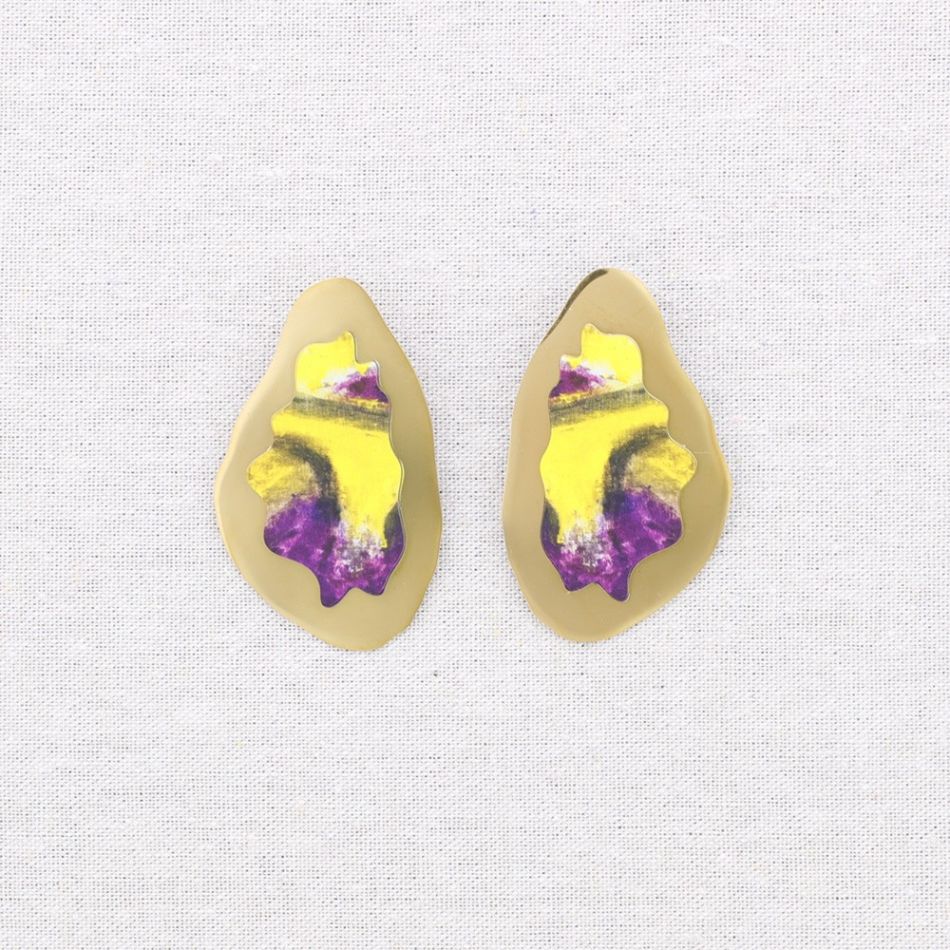 TRIANGULAR STEEL STUD EARRINGS DRAWING