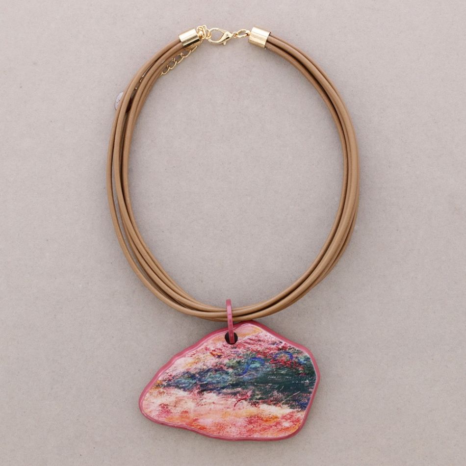 RESIN DRAWING PENDANT NECKLACE