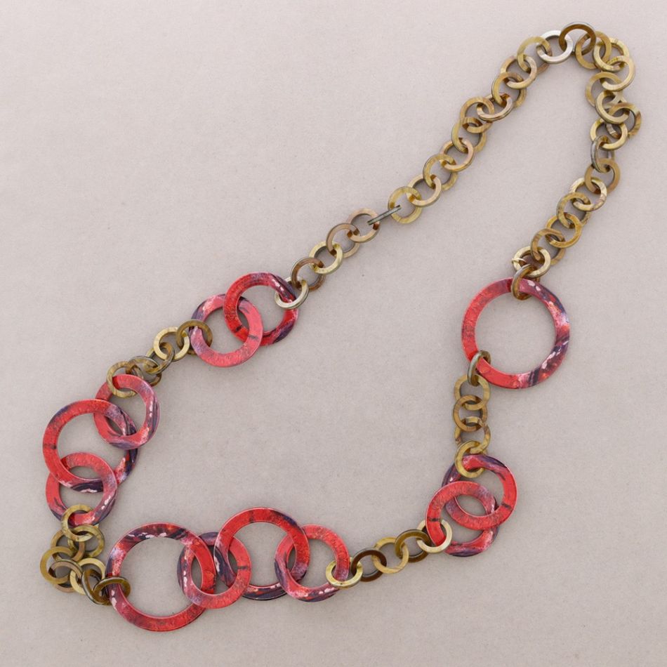 COLLAR LARGO ESLABONES RESINA DIBUJO