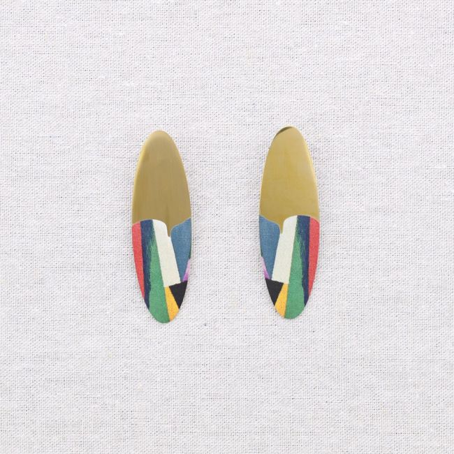 MEDIUM OVAL STEEL EARRINGS DRAWING