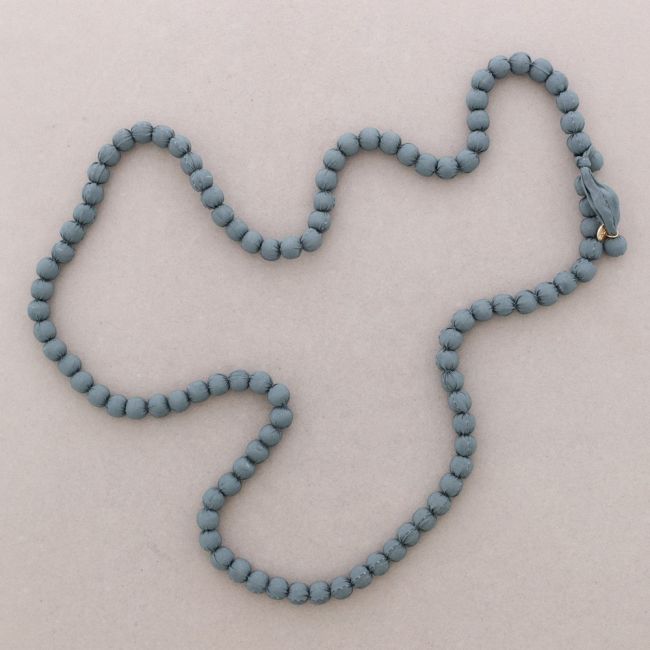 COLLAR LARGO BOLAS REVESTIDAS 1,1M