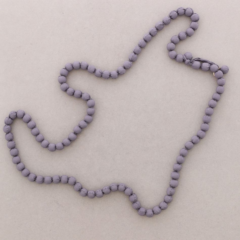 LONG NECKLACE WITH COATED BALLS 1.1M
