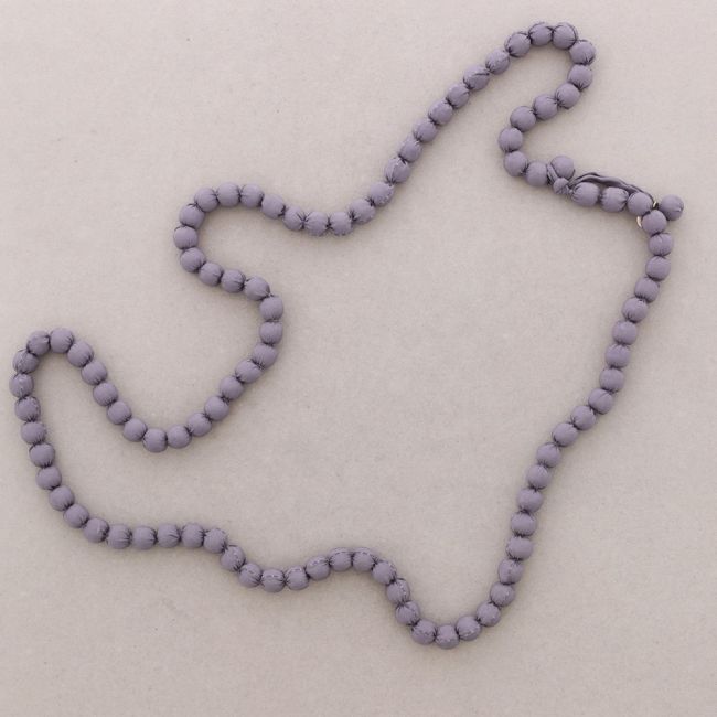 LONG NECKLACE WITH COATED BALLS 1.1M
