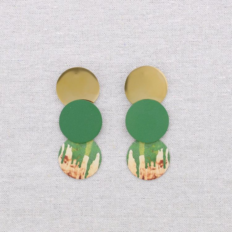 PENDIENTES ACERO TRIPLE MEDALLITA DIBUJO 2