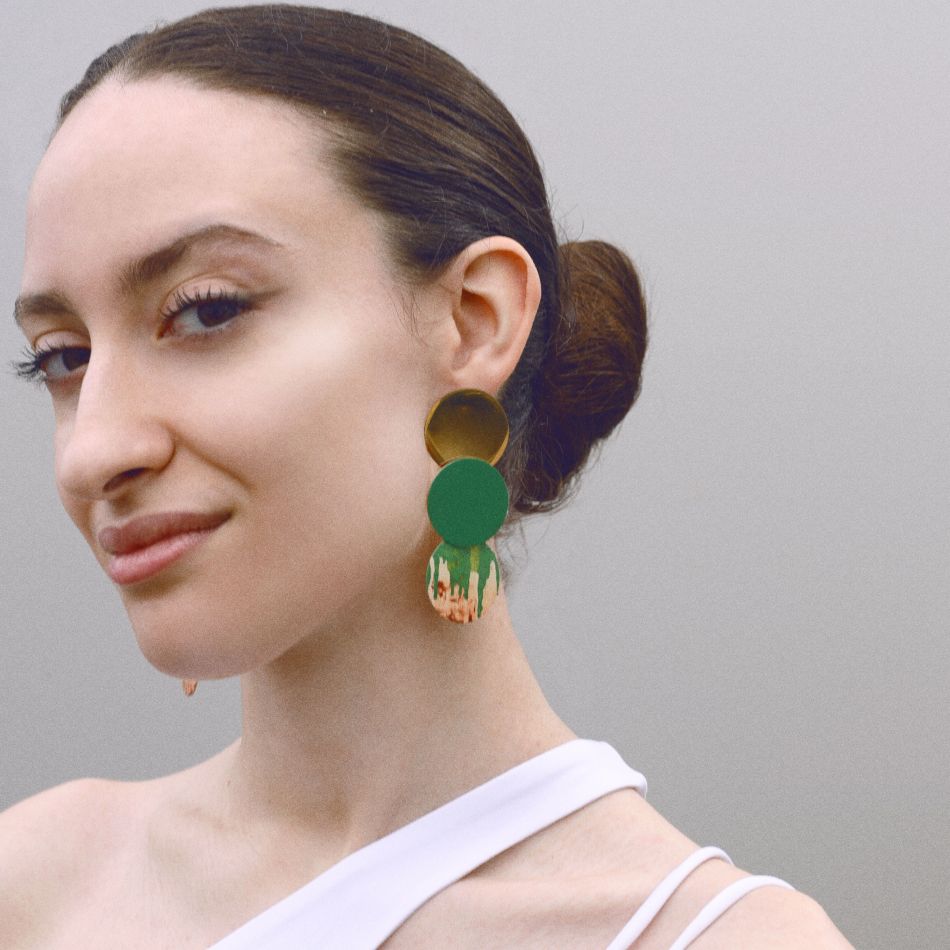 TRIPLE MEDAL STEEL EARRINGS DRAWING