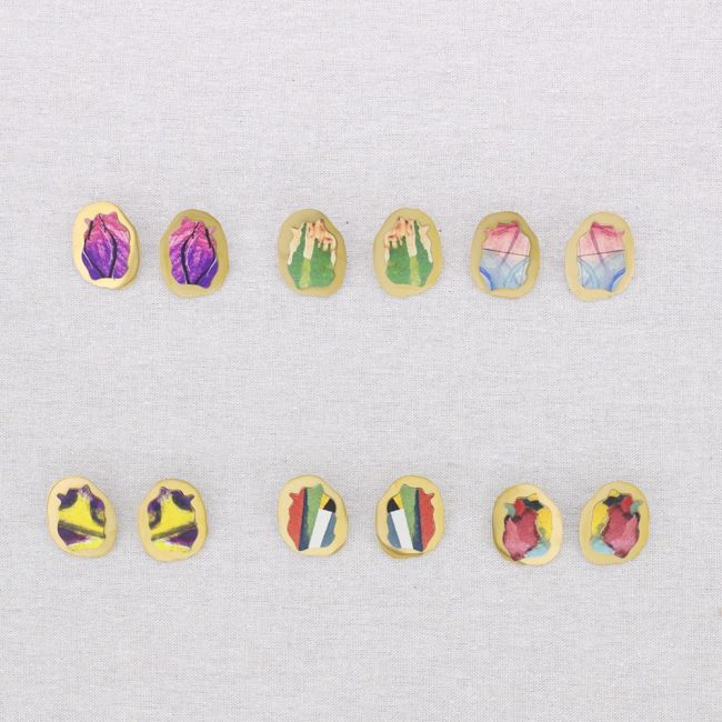 STEEL STUD EARRINGS DRAWING