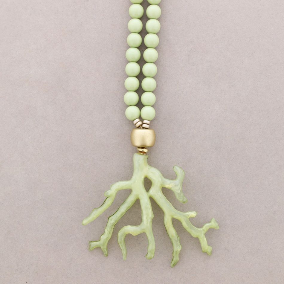 LONG BALLS PENDANT NECKLACE CORAL RESIN