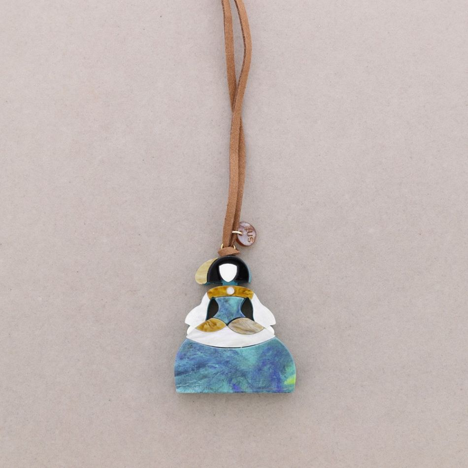 LONG NECKLACE PENDANT MENINA RESIN DRAWING