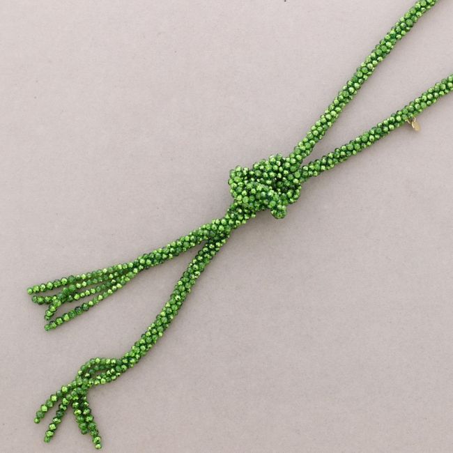 COLLAR LARGO NUDO BOLITAS CRISTALES
