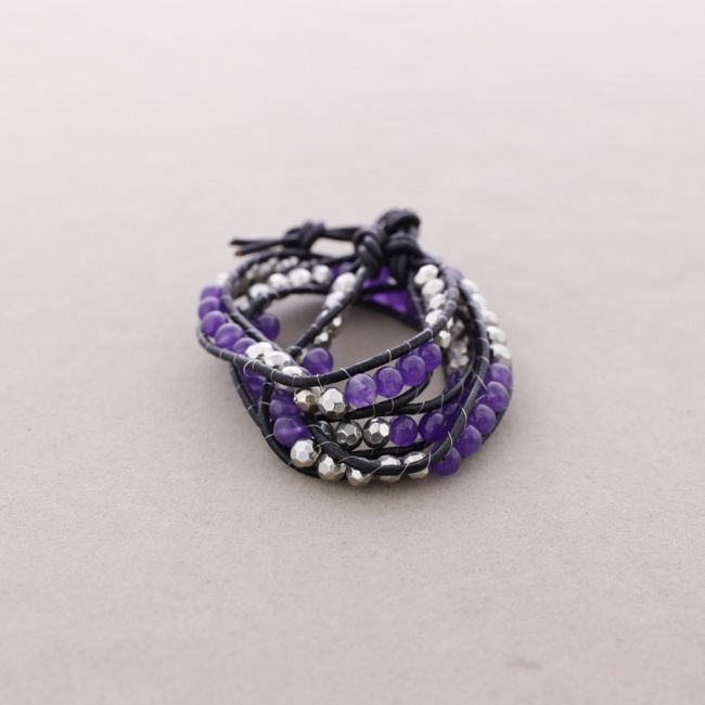 PULSERA CUERO CUENTAS METAL PIEDRAS