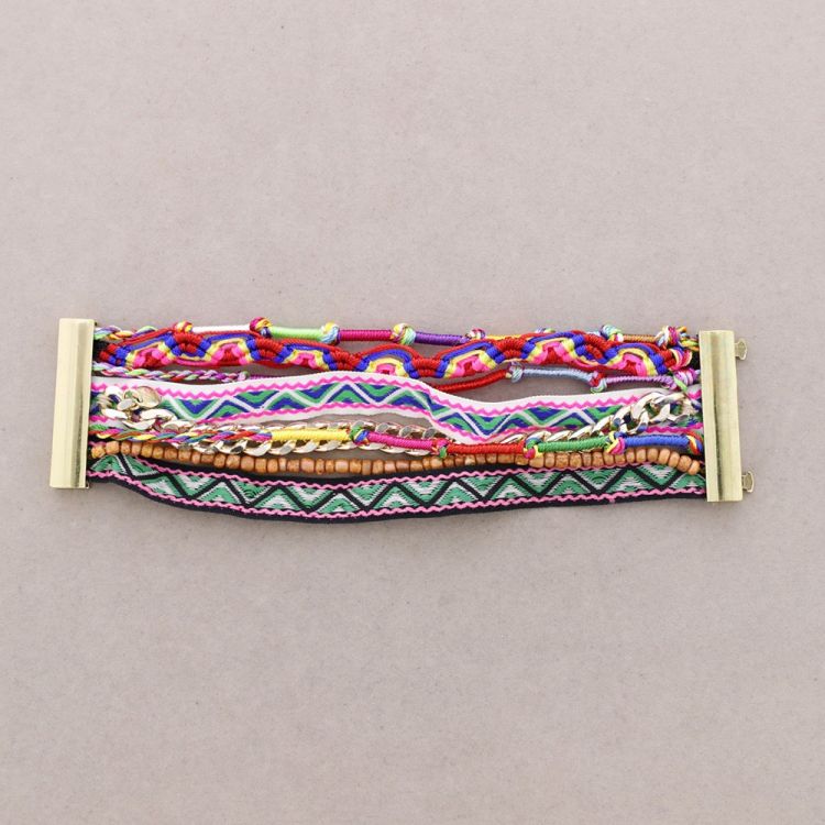 SEVERAL MAGNET CLOSURE BRACELET 2