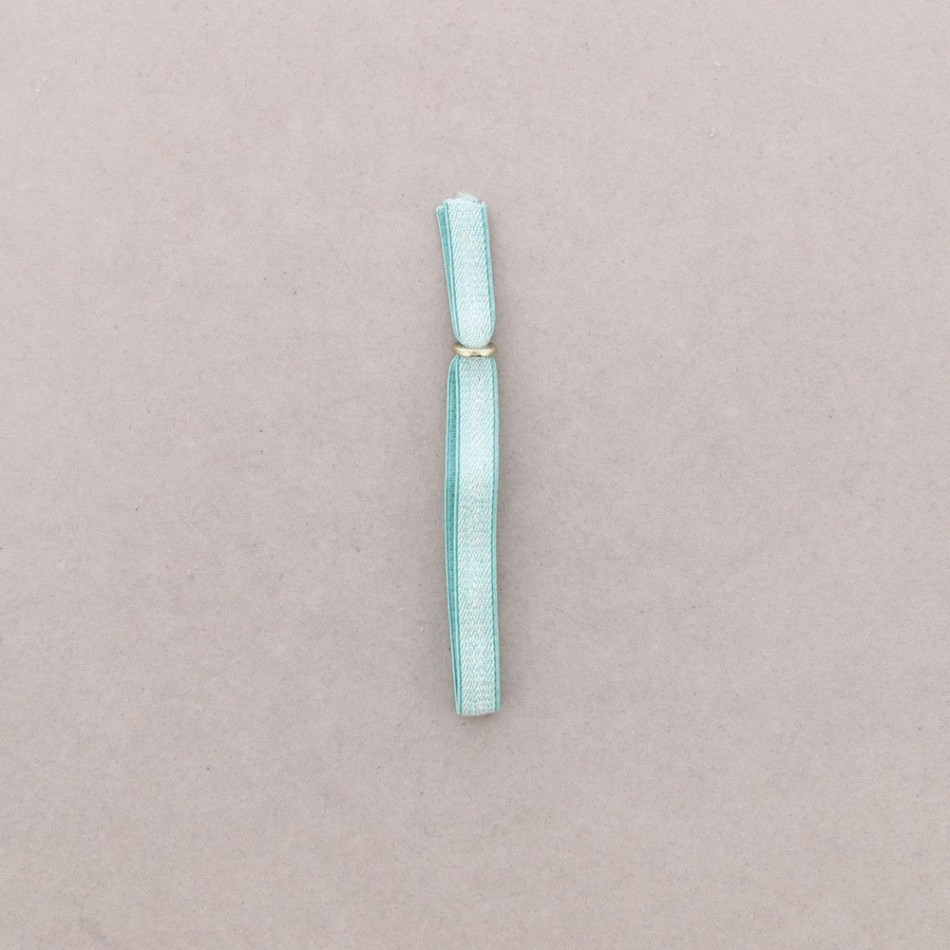 BRILLIANT RUBBER BRACELET
